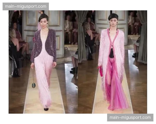 意大利开幕式手势舞引发全球关注，60位Armani模特列队展现意式审美