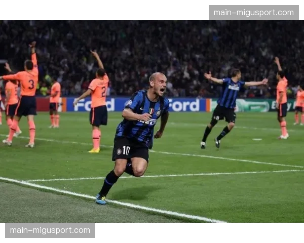 “欧足联‘欧冠足球节’在四强球队所在城市同步启动”